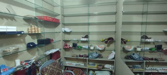 Shelves Glass