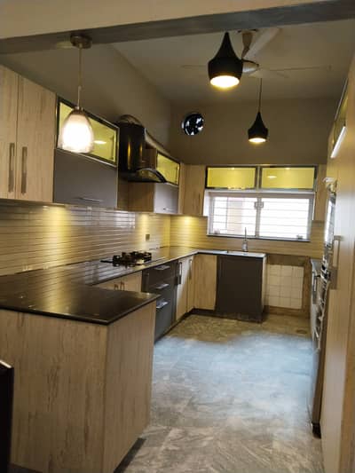DHA 1 Kanal Fully Furnished Excellent Upper Portion For Rent In Phase 4 Block BB