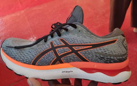 Asics Nimbus Gel 24 Model
