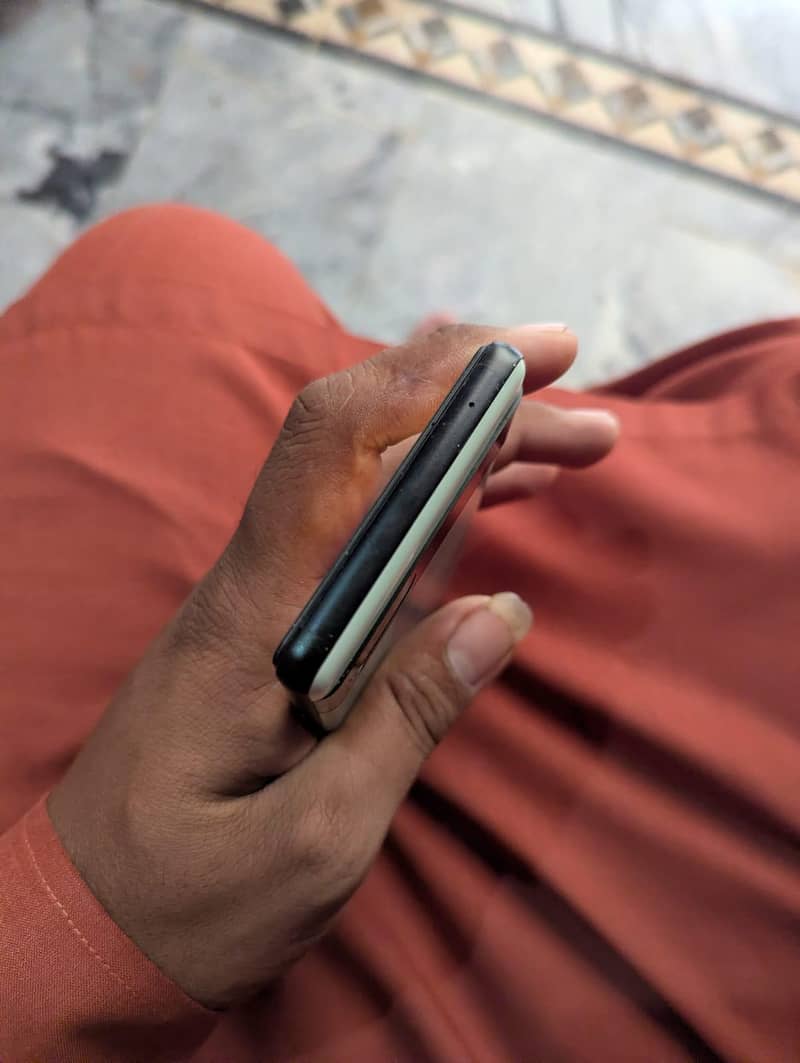 Google Pixel 6 6