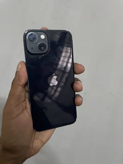 Apple iPhone 13