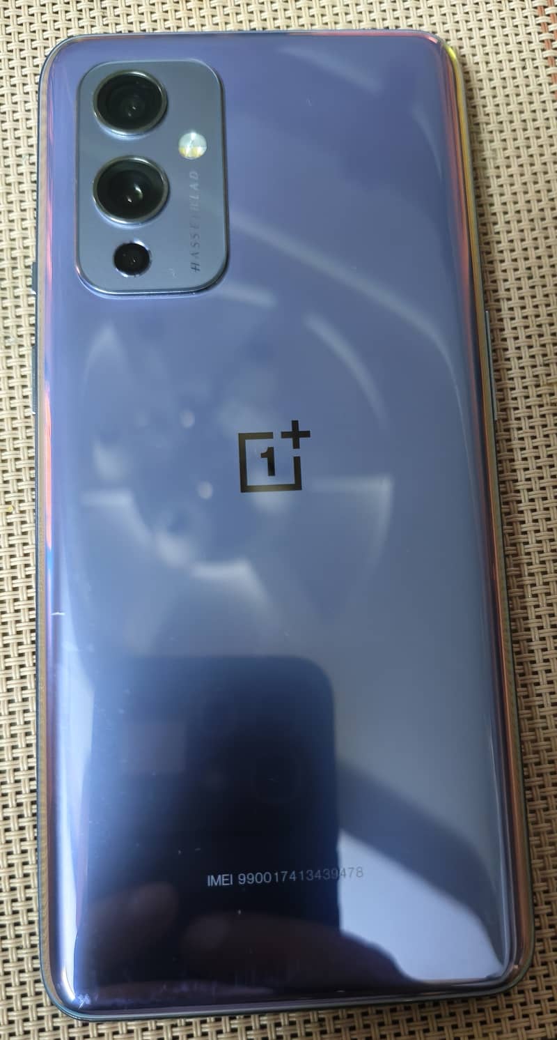 One Plus 9 5g US version 5