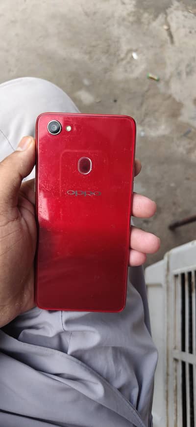 OPPO F7