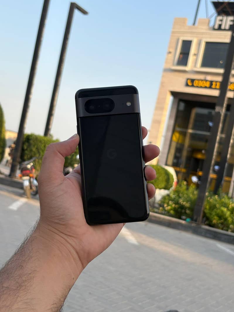 Google Pixel 8 0