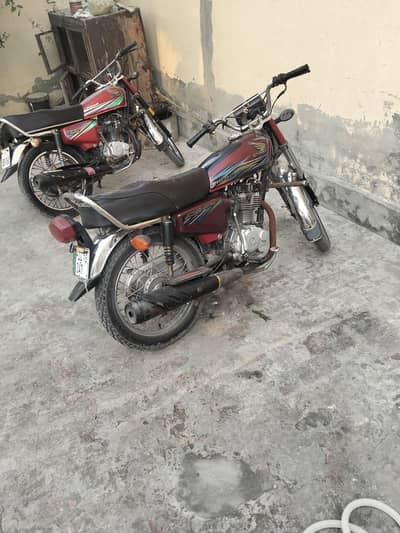 koi Kam nai honey Wala all ok h baio AP na kud leni ha
