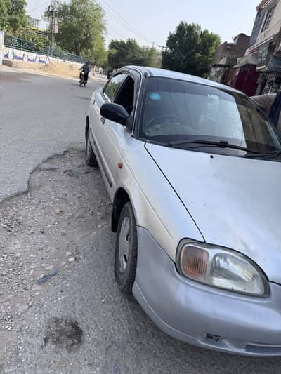 Suzuki Baleno 2004