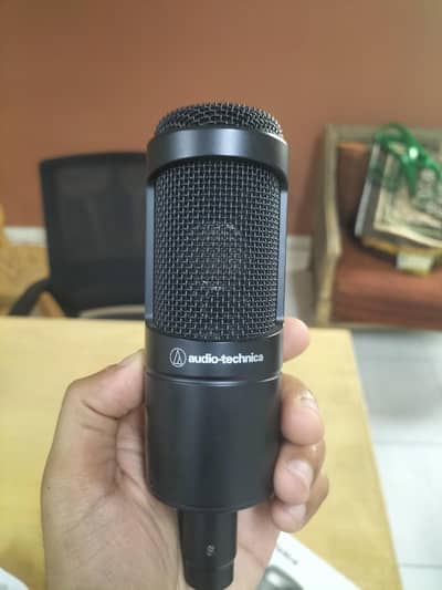 Audio-Technica AT2035 — Professional Condenser Mic