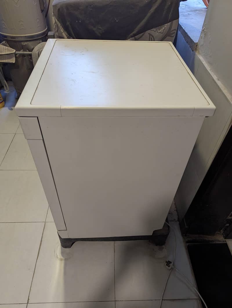 Sharp Dishwasher Good condition 3
