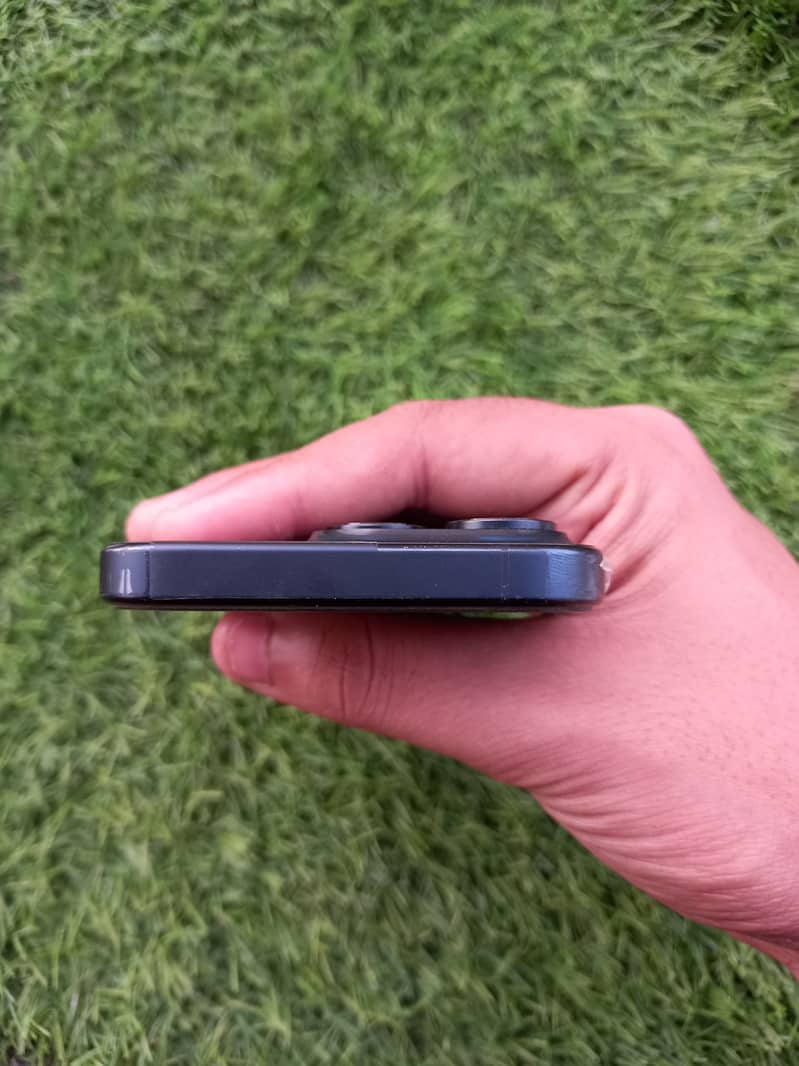 Iphone 15 pro 4