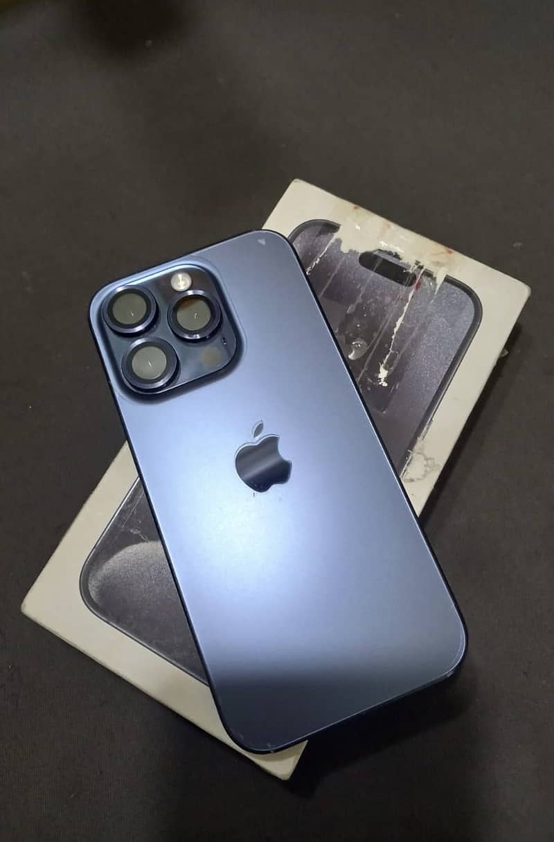 Iphone 15 pro 6