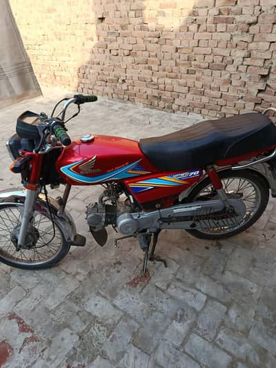 honda cd 70 all ok all genuine no any fault price 80k full final