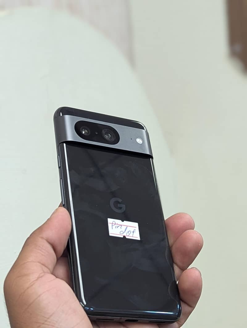Google Pixel 8 3