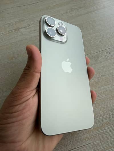 Apple iPhone 15 Pro Max