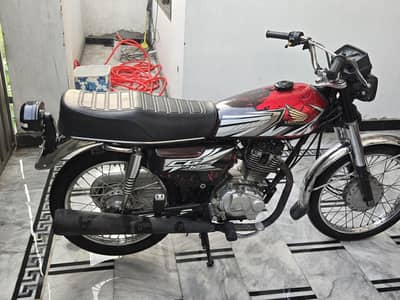 Honda CG 125 2021 Black Edition