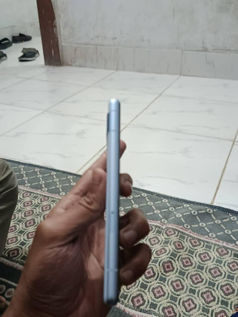 Google Pixel 7a 2