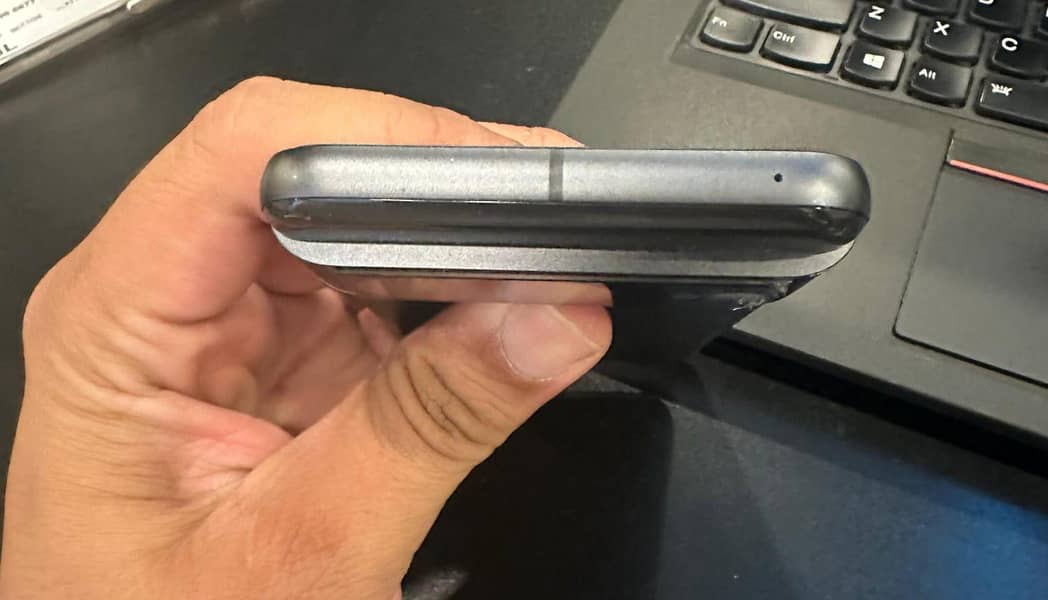 Google Pixel 8 3