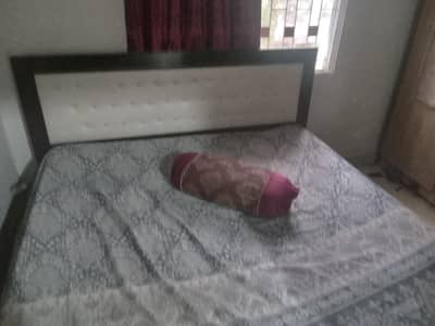 King Size Bed with Mattress