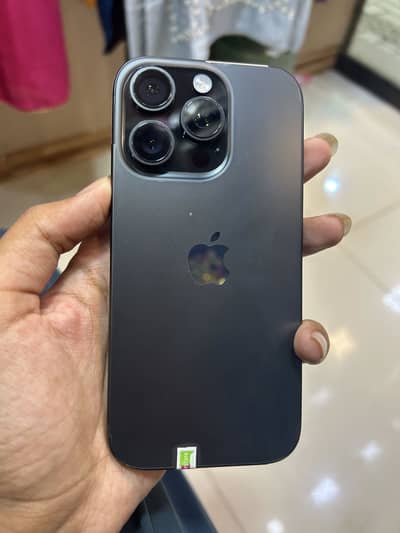 iPhone 16 Pro