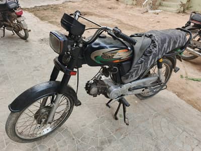 urgent sale super power 2014 malir gohor green city