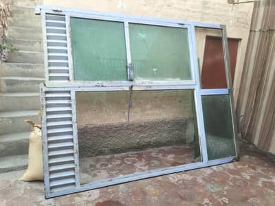 Shop Frame