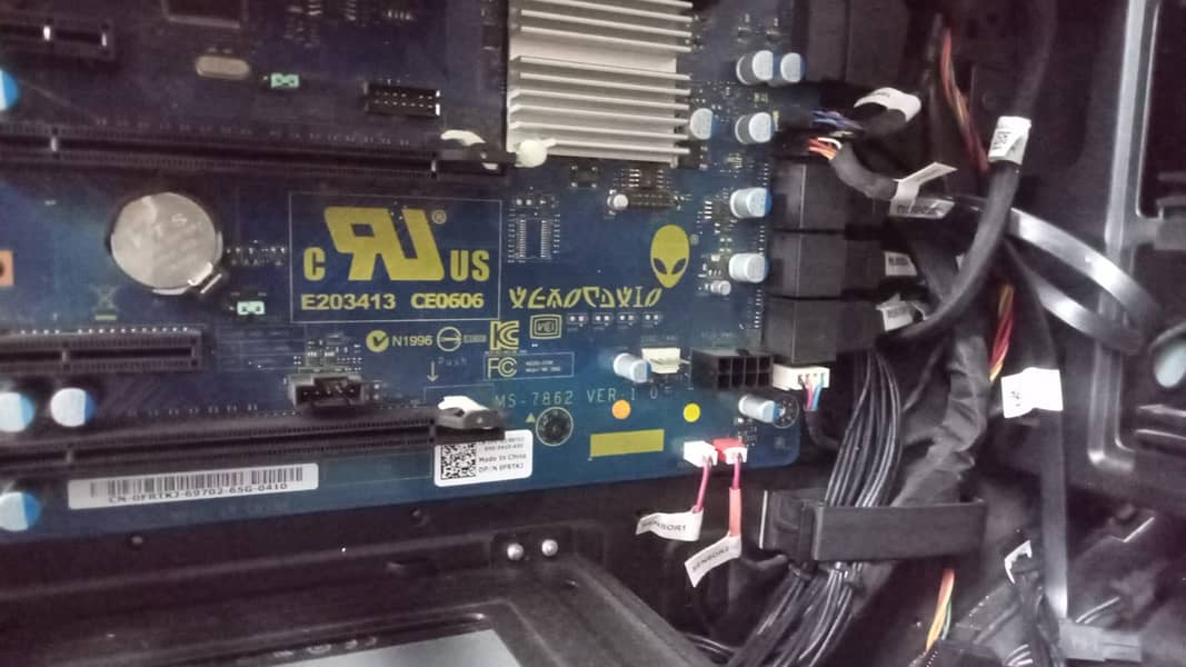 ALIENWARE WORKSTATION & GAMING 5