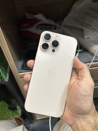 Apple iPhone 16 Pro Max