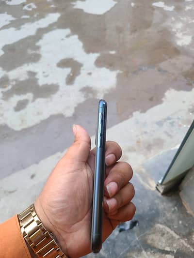 Apple iPhone 11 Pro