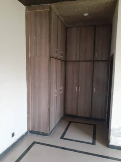 154 Marla Ground Portion Available For Rent