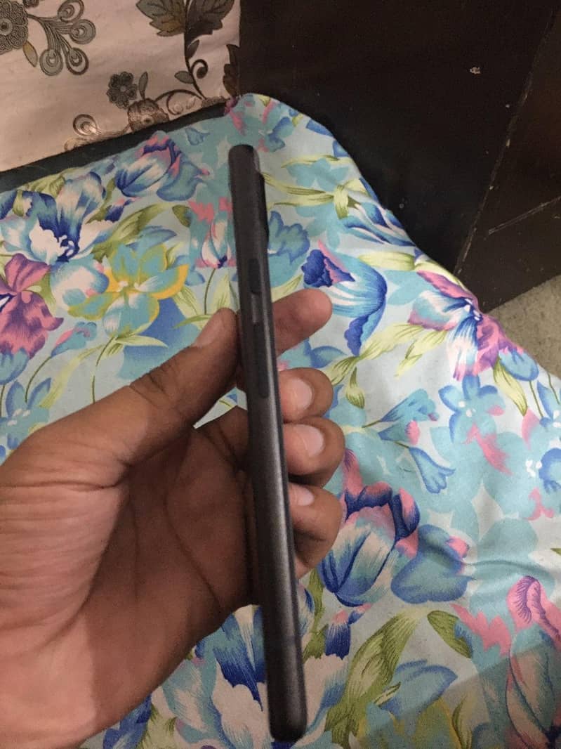 Google Pixel 6a 3