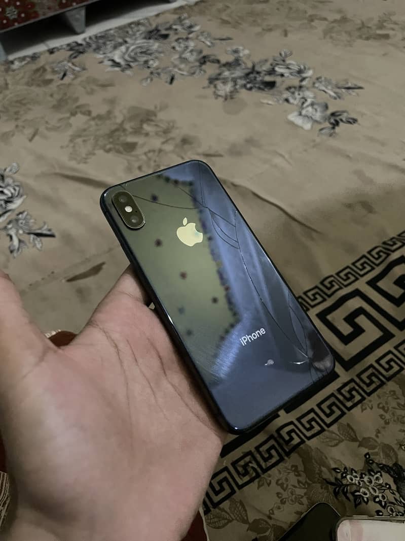 Apple iPhone X 3