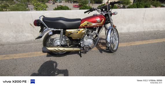 Honda cg125 gold additional red
