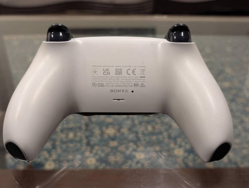 PS5 Controller 3