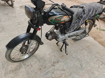 urgent sale super power 2014 malir gohor green city
