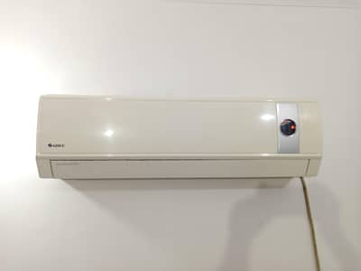 Gree 1.5 Ton Split AC  - Excellent Condition