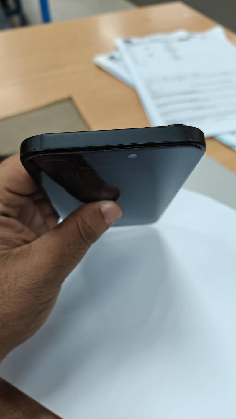 Apple iPhone 15 plus 1