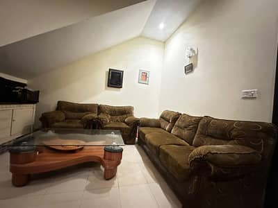 7 Seater sofa set in velvet with table