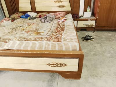King size double bed
