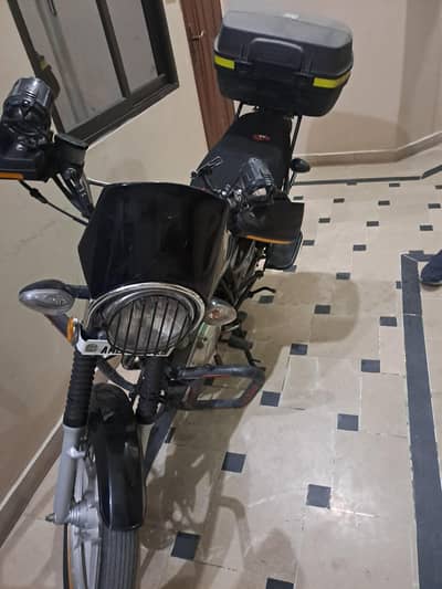 Suzuki GS 150 (2022 Model)  Pristine Condition – Urgent Sale