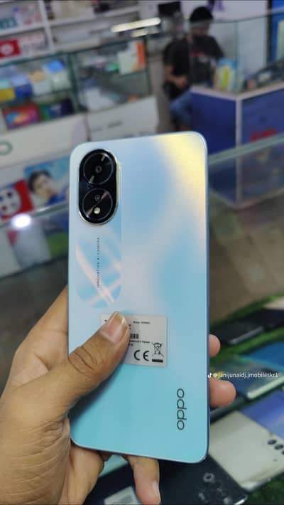 OPPO A18