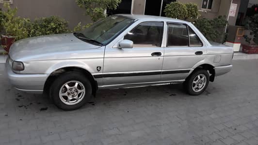 Nissan Sunny 1993