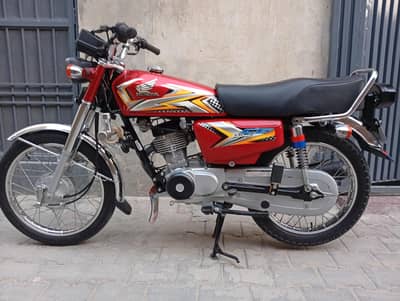 Honda CG 125 Red