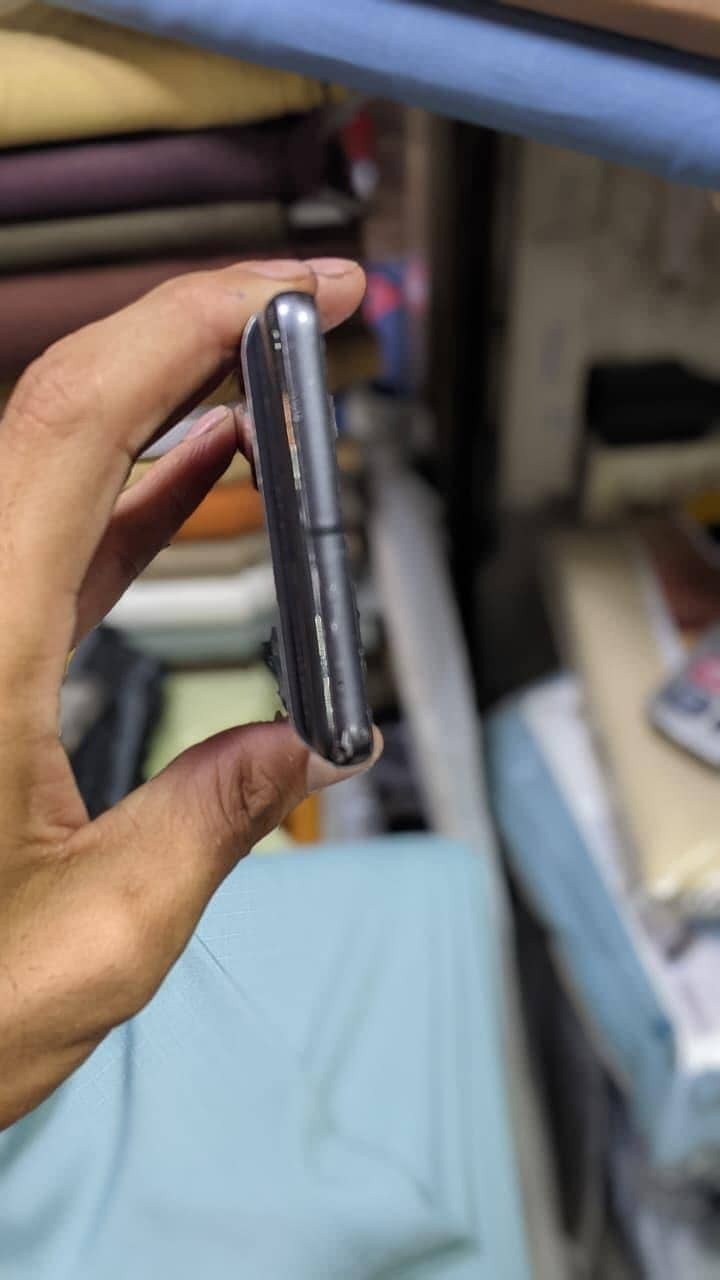 Google Pixel 7 4