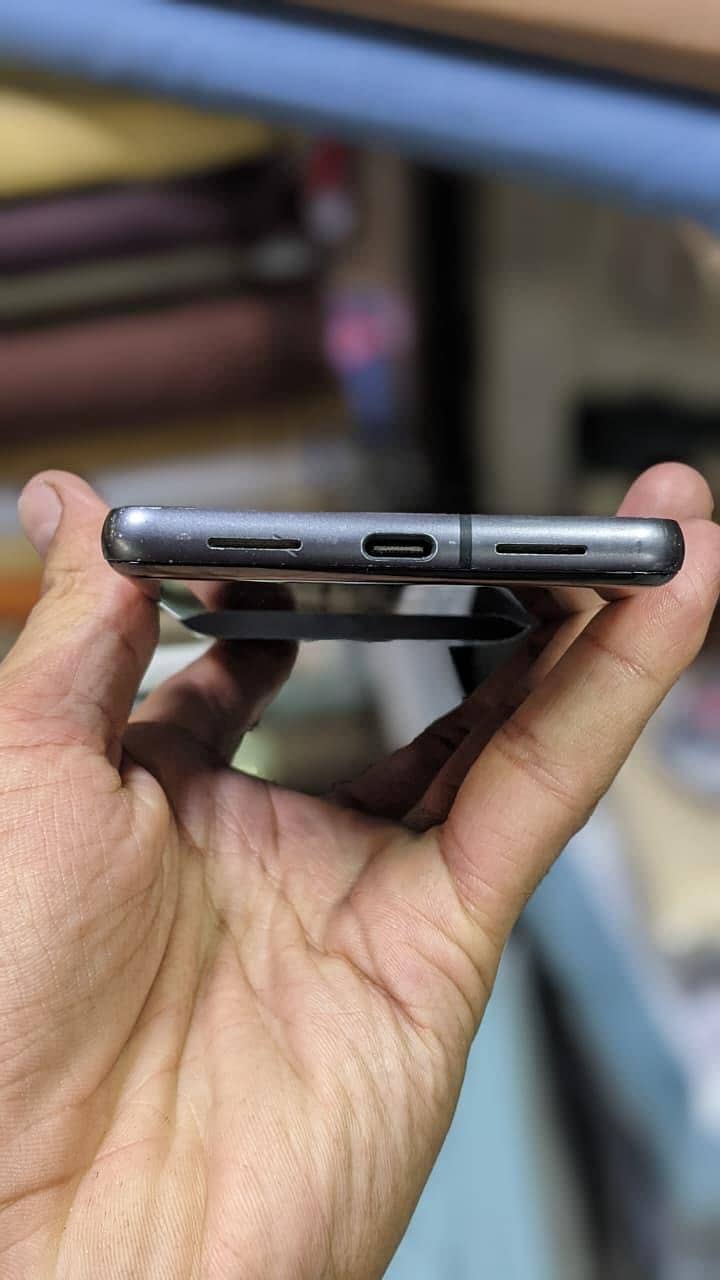 Google Pixel 7 5