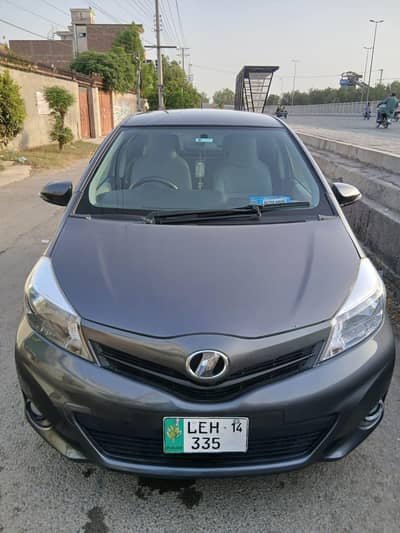Toyota Vitz 2014