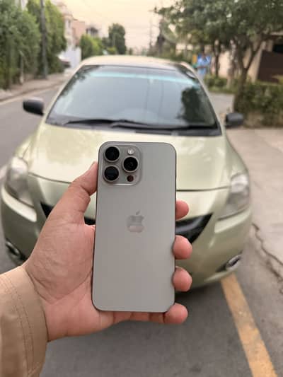 iPhone 15 Pro Max JV