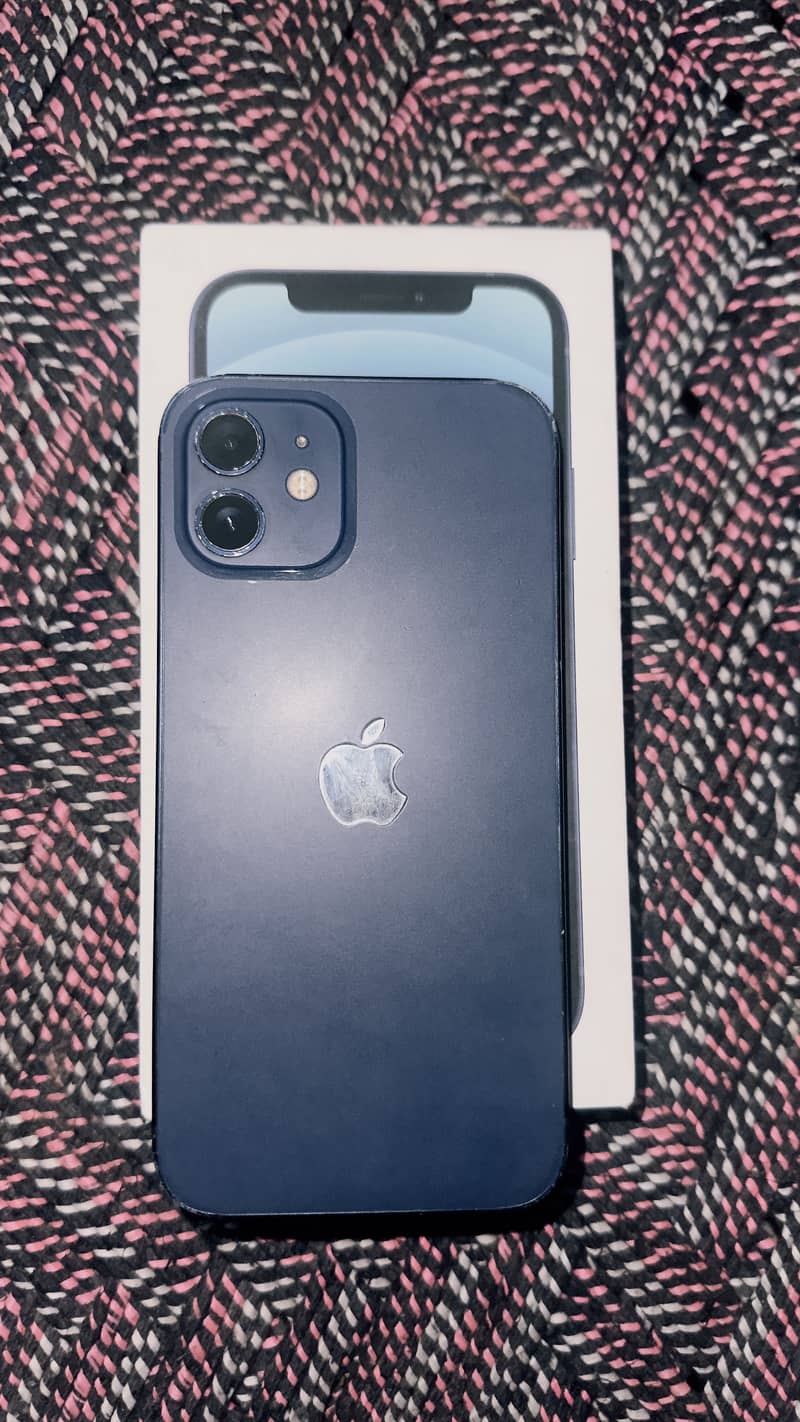 Apple iPhone 12 0