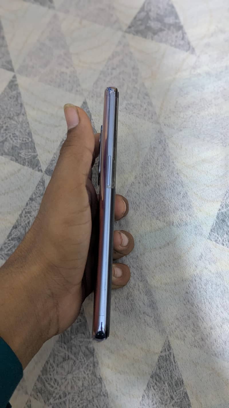 One Plus 9 4