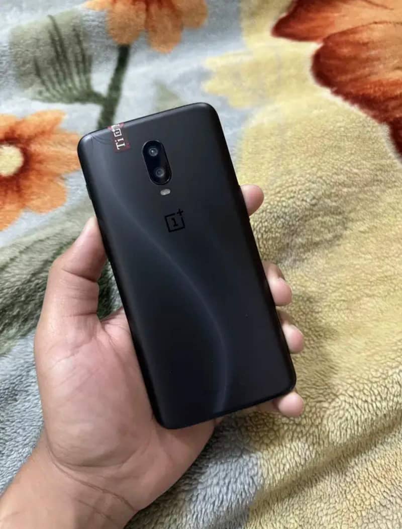 One Plus 6T 2