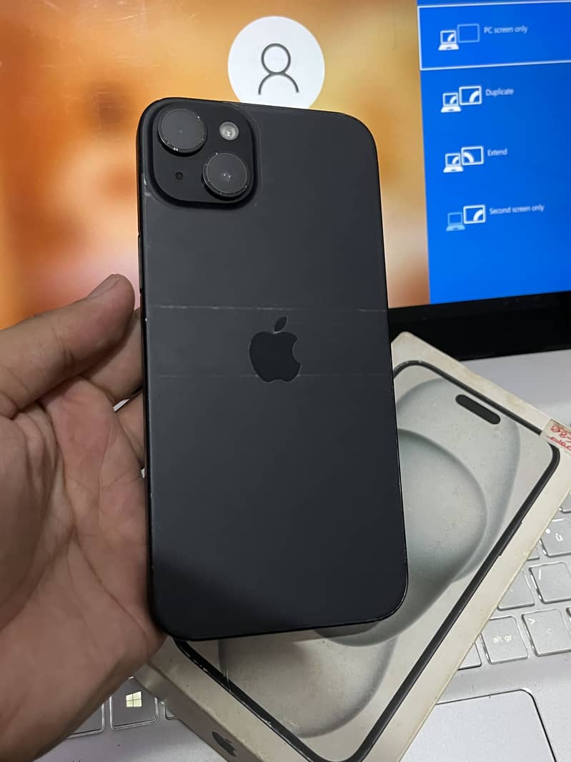 Apple iPhone 15 plus 7