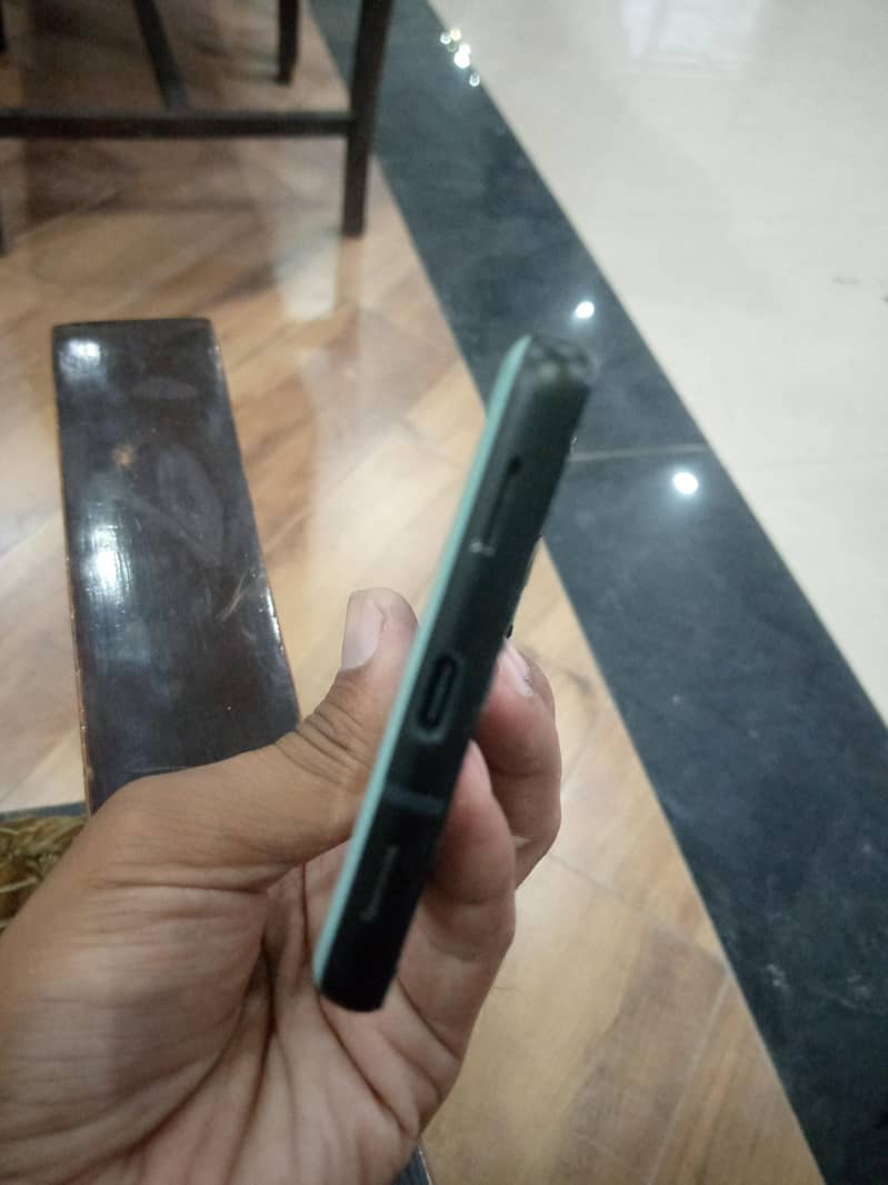 Google Pixel 6a 3
